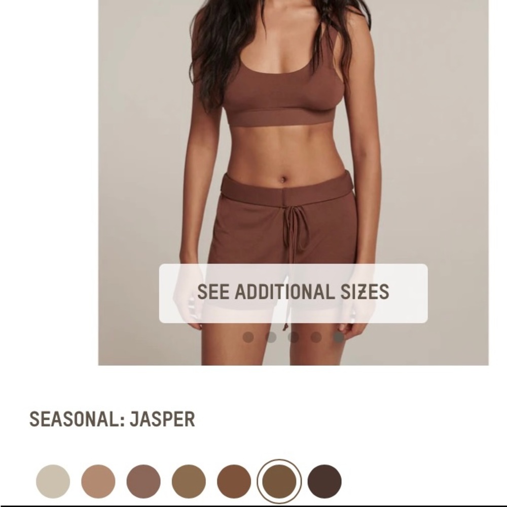 SKIMS Shorts & Bra Set (Jasper Color)